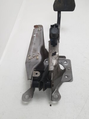 2006 - 2010 Volvo V50  Estate BRAKE PEDAL ASSEMBLY 8623144