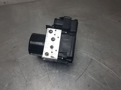2012 - 2016 Volvo XC70  Estate ABS Pump/Modulator 31423347