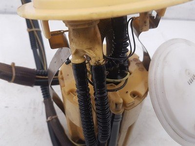 2000 - 2007 Volvo XC70  Estate Fuel Pump 30792039