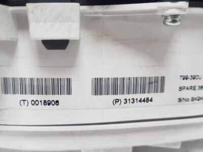 2012 - 2017 Volvo V40  Hatchback Instrument Cluster 31314484