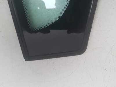 2007 - 2015 Saab 9-3  Estate Right Rear Quarter Door Glass