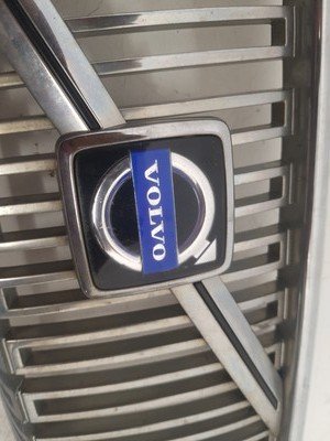 2006 - 2010 Volvo V50  Estate FRONT GRILL 8678556