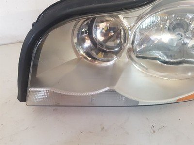 2002 - 2006 Volvo XC90  Estate Left Headlight 30678188