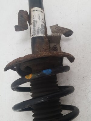 2009 - 2013 Volvo XC60  Estate Right Front Shock Absorber 31277627
