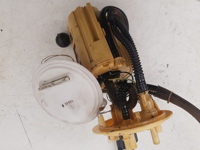 2000 - 2007 Volvo XC70  Estate Fuel Pump 30792039