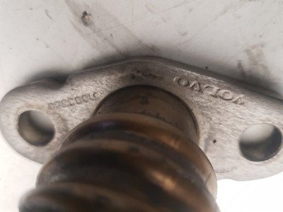 2006 - 2010 Volvo V50  Estate EGR Pipe 31338533