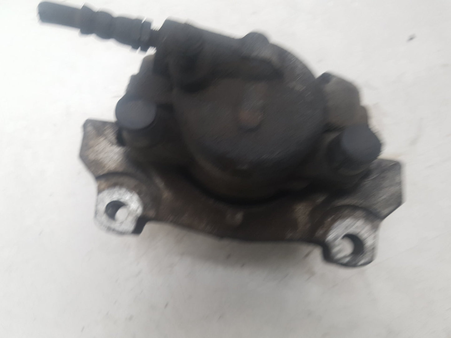2010 - 2016 Volvo S80  Saloon Left Front Caliper 8603753