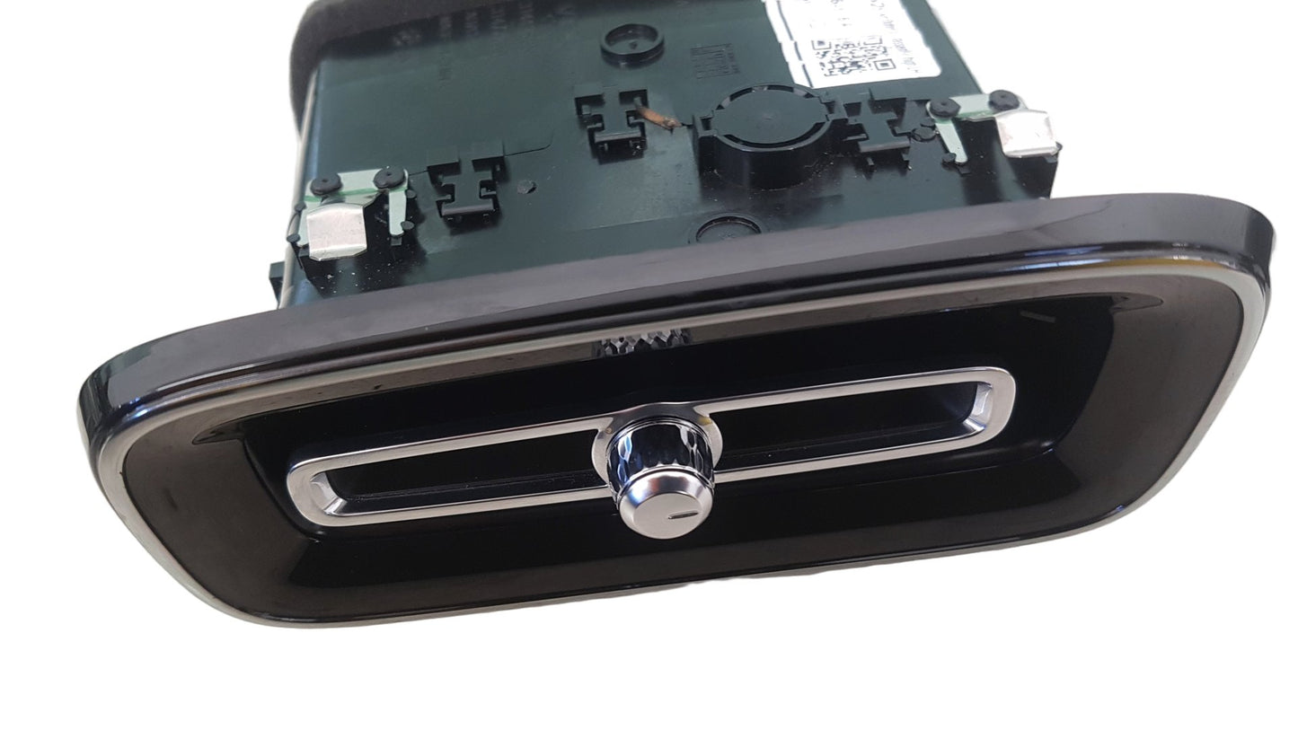 2017 - 2025 Volvo XC40 536 SUV Dash Vent 31442625