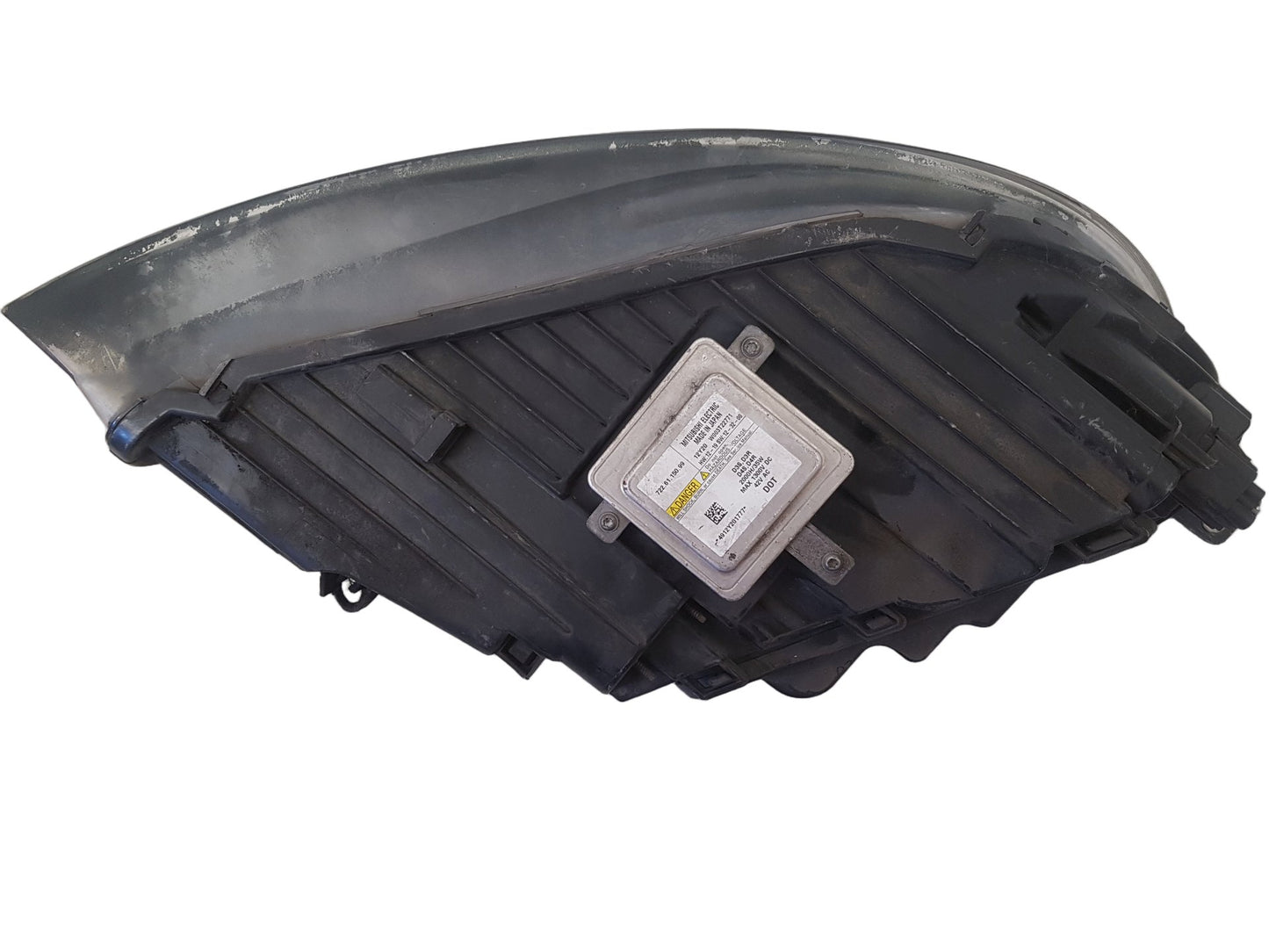 2013 - 2019 Volvo V40 III 525 Hatchback Passenger Headlight (Xenon)