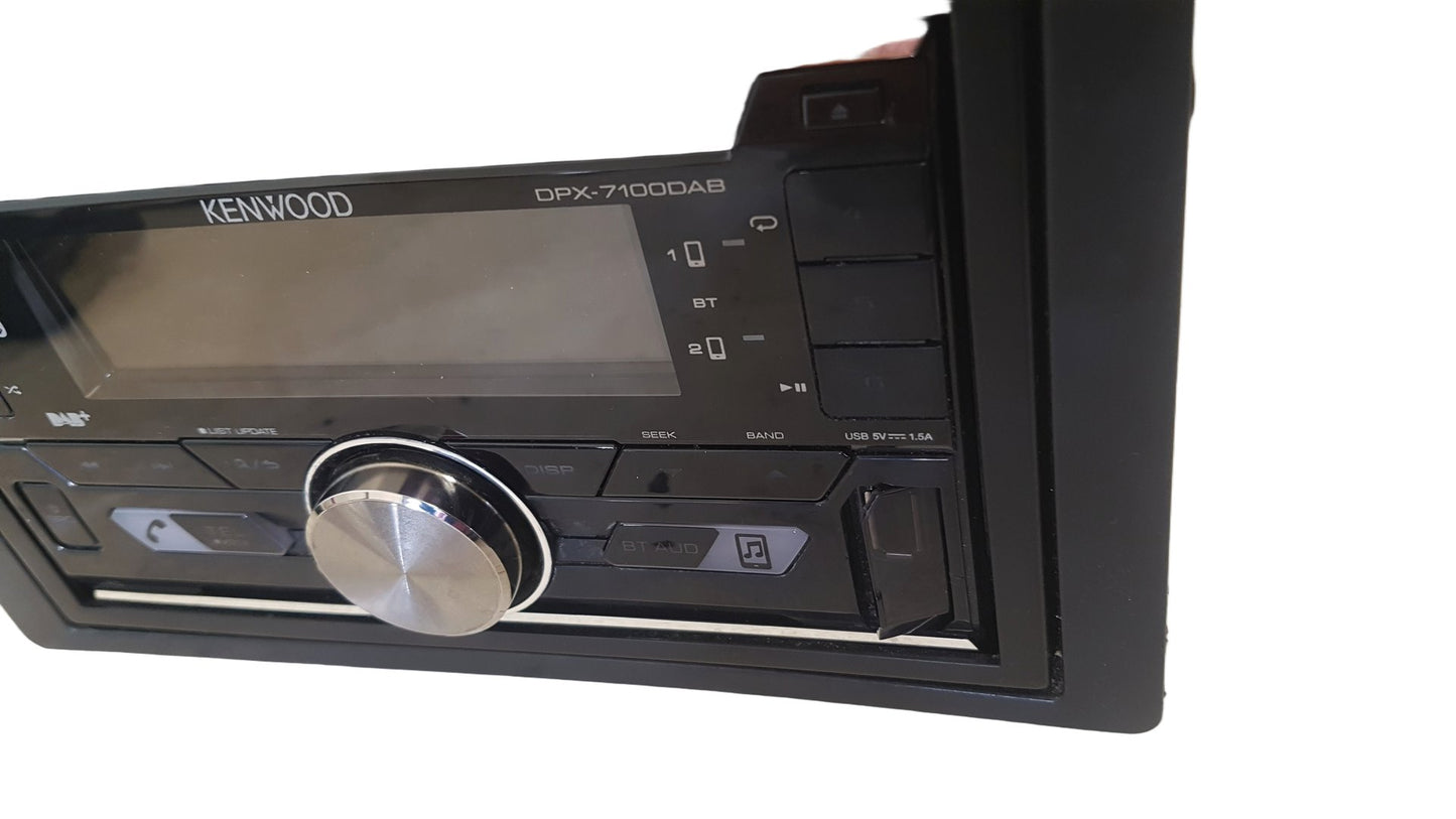 2009 Saab 9-3 YS3F Saloon Stereo Head Unit DPX-7100DAB
