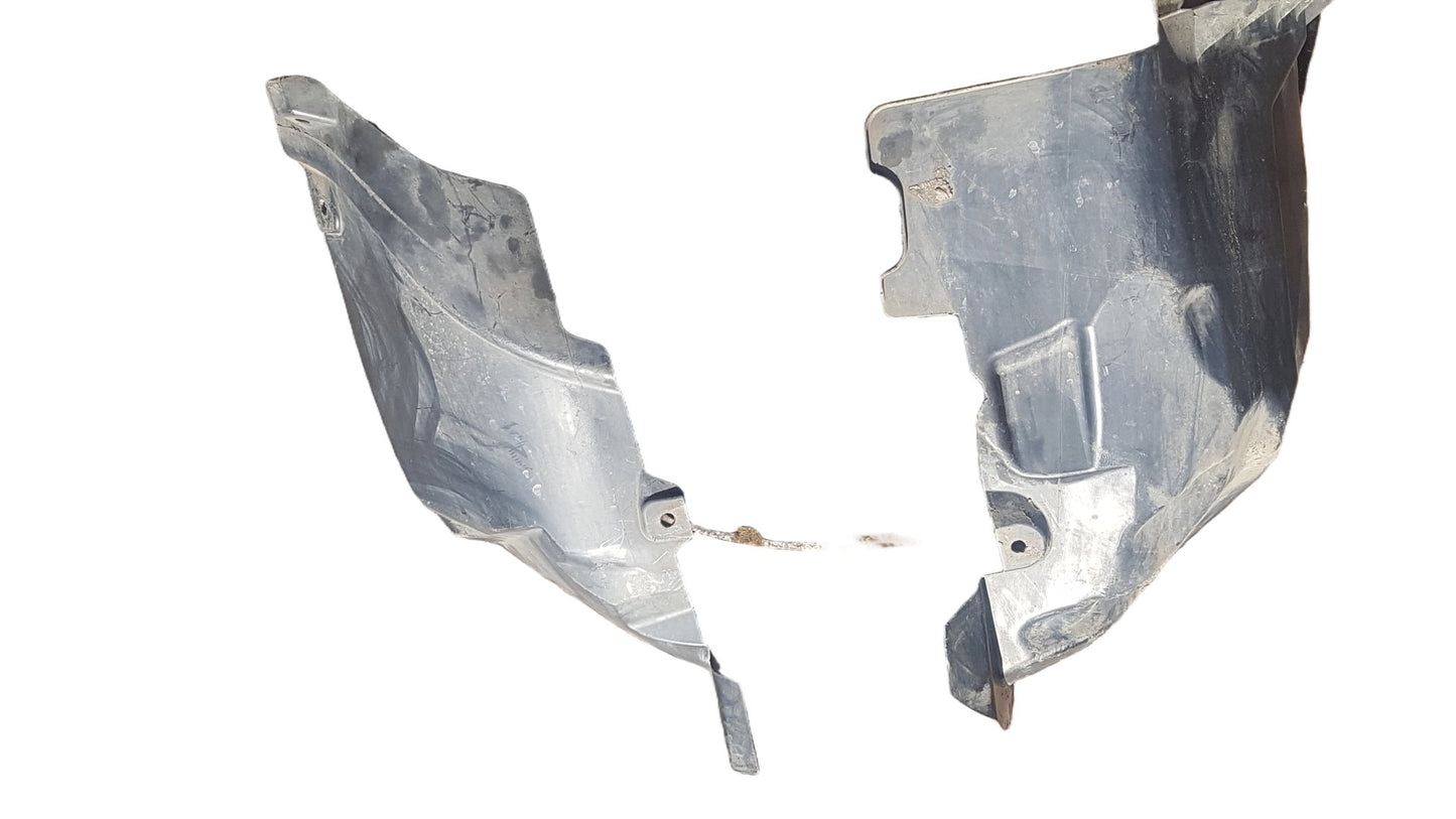 2007 - 2012 Volvo C30 533 Hatchback Right Front Guard Splash Shield