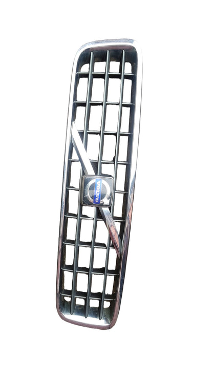 2007 - 2014 Volvo XC90  Estate Bumper Grille 30695512