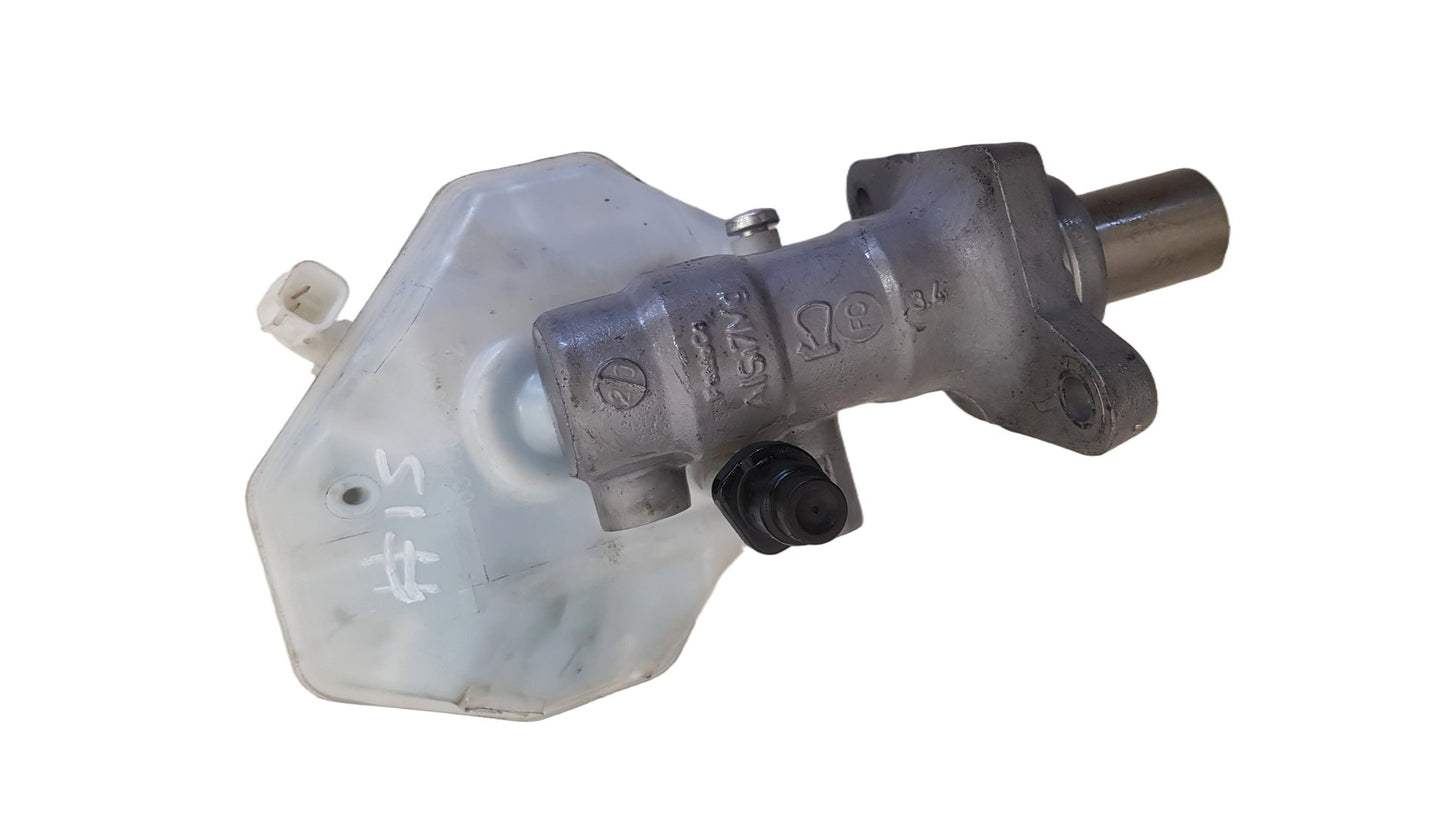 2008 - 2017 Volvo XC60 I 156 SUV Brake Master Cylinder