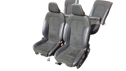 2017 - 2025 Volvo XC40 536 SUV Interior