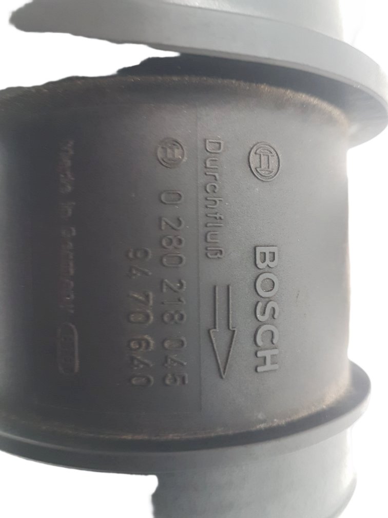 2000 - 2008 Volvo V70 II 285 Estate Air Flow Meter 9470640