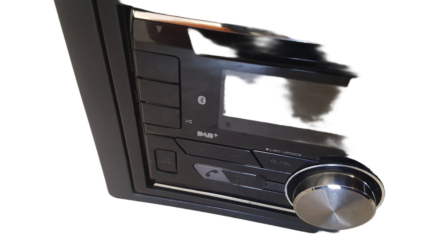 2009 Saab 9-3 YS3F Saloon Stereo Head Unit DPX-7100DAB