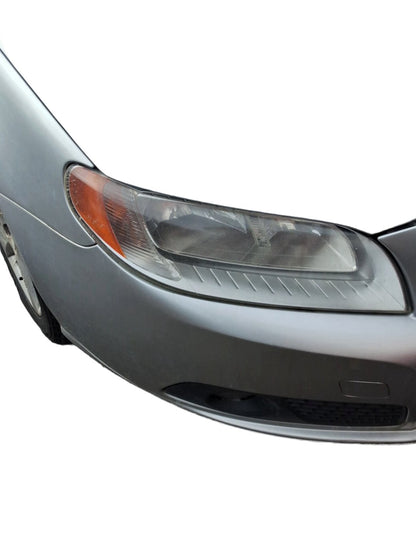 2008 - 2015 Volvo V70 III 135 Estate Right Headlight