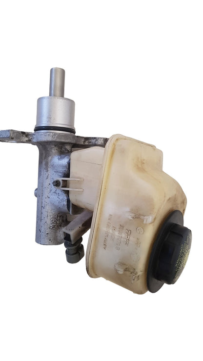 2003 - 2012 Saab 9-3 YS3F Convertible Brake Master Cylinder