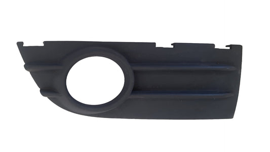 2007 - 2012 Volvo C30 533 Hatchback Right Fog Light Cover 30657196