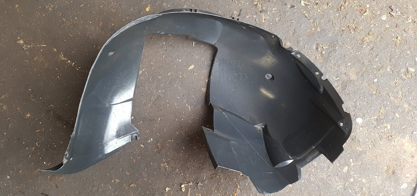 2007 Volvo V70  Estate Right Front Axle Splash Shield 30655666