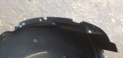 2007 Volvo V70  Estate Right Front Axle Splash Shield 30655666