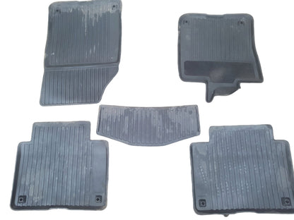 2017 - 2025 Volvo V90 235, 236 Estate Floor Mats 32357400