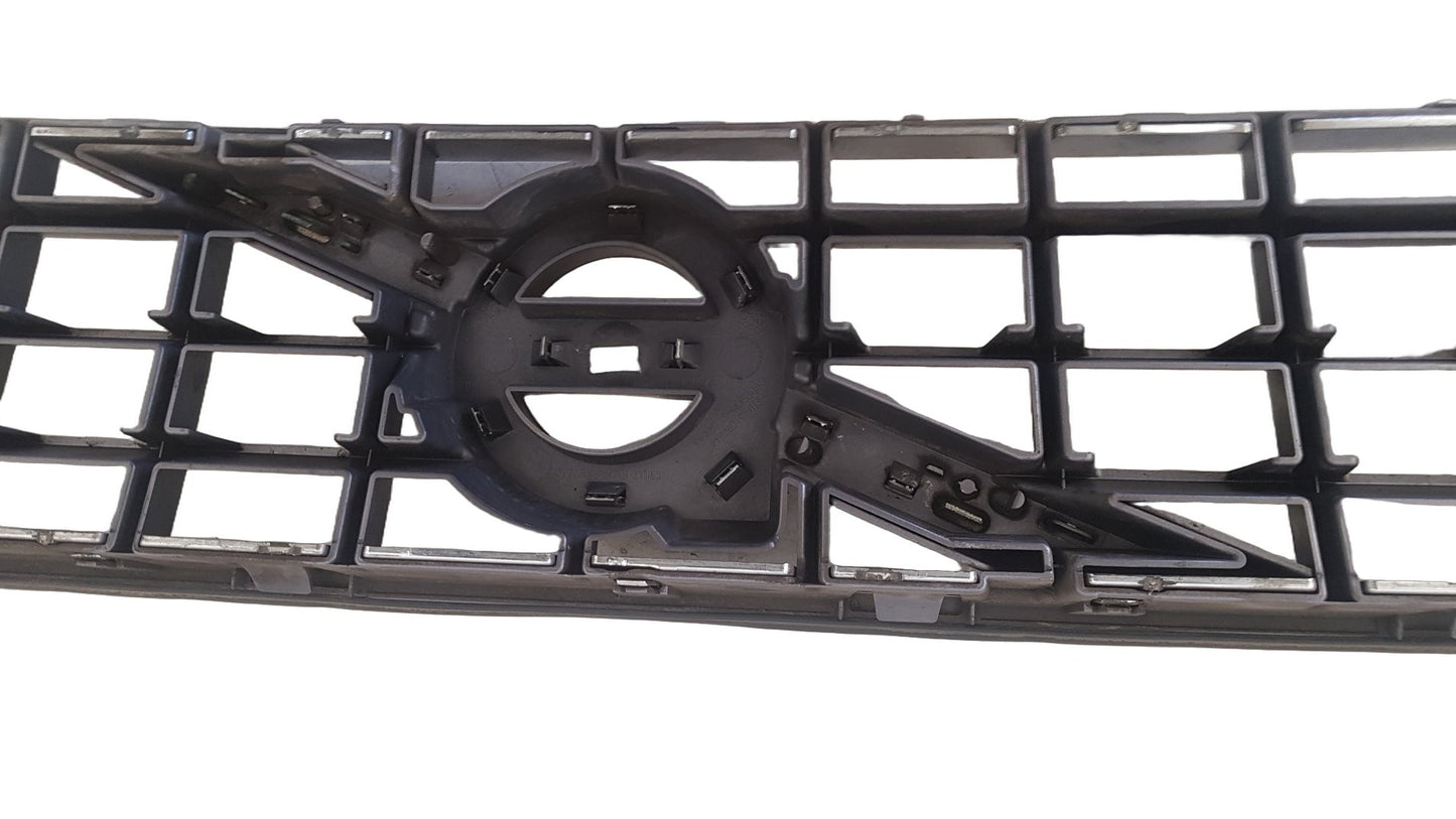 2006 - 2014 Volvo XC90 I 275 SUV Bonnet Grille 31290544