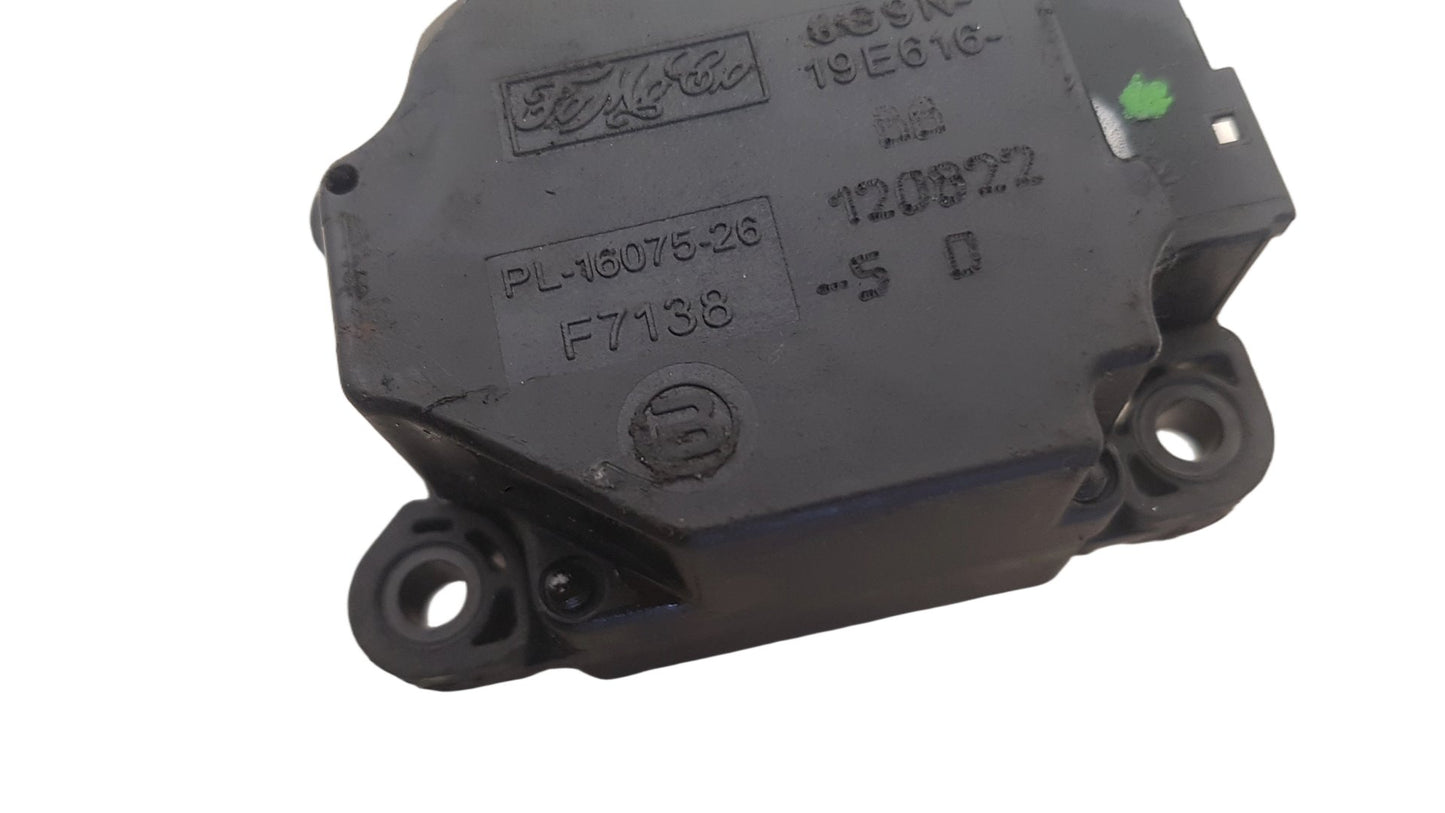 2008 - 2017 Volvo XC60 I 156 SUV Air Vent Flap Motor Actuator 6G9N-19E616