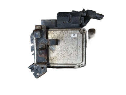 2009 Saab 9-3 YS3F Saloon Engine ECU 55572462