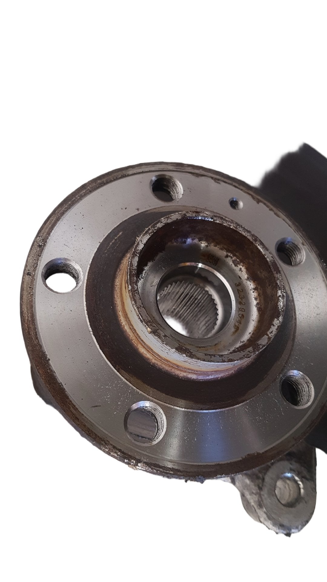 2017 - 2025 Volvo XC40 536 SUV Left Front Hub Assembly 32221856