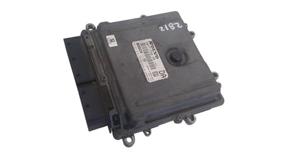 2007 Volvo XC90  Estate Engine ECU 30771550