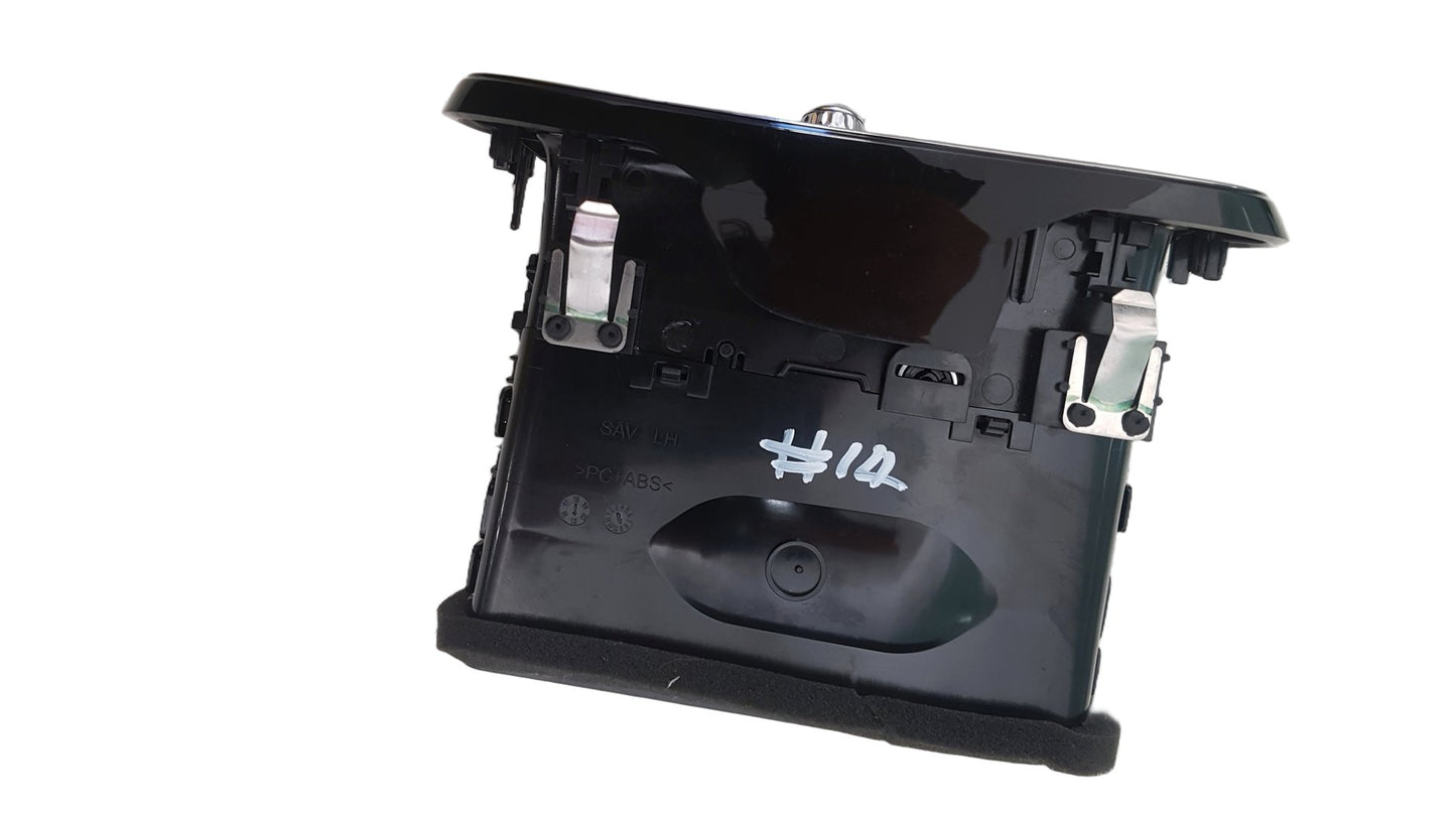 2017 - 2025 Volvo XC40 536 SUV Dash Vent 31442625