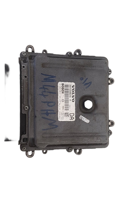 2000 - 2007 Volvo XC70  Estate Engine ECU 30729826A