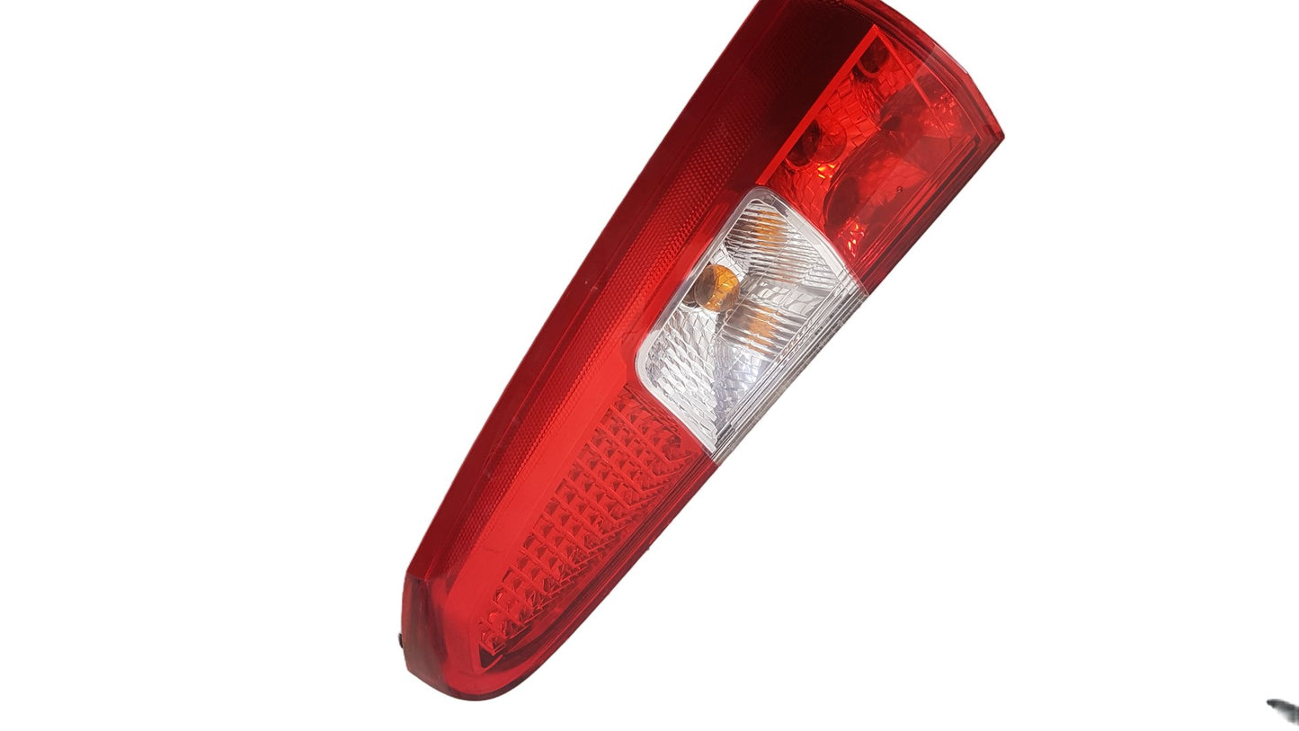 2003 - 2007 Volvo XC70 II 295 Estate Right Taillight 160986