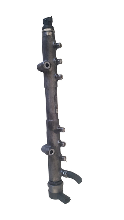 2007 Volvo XC90  Estate Injection Rail 30777554