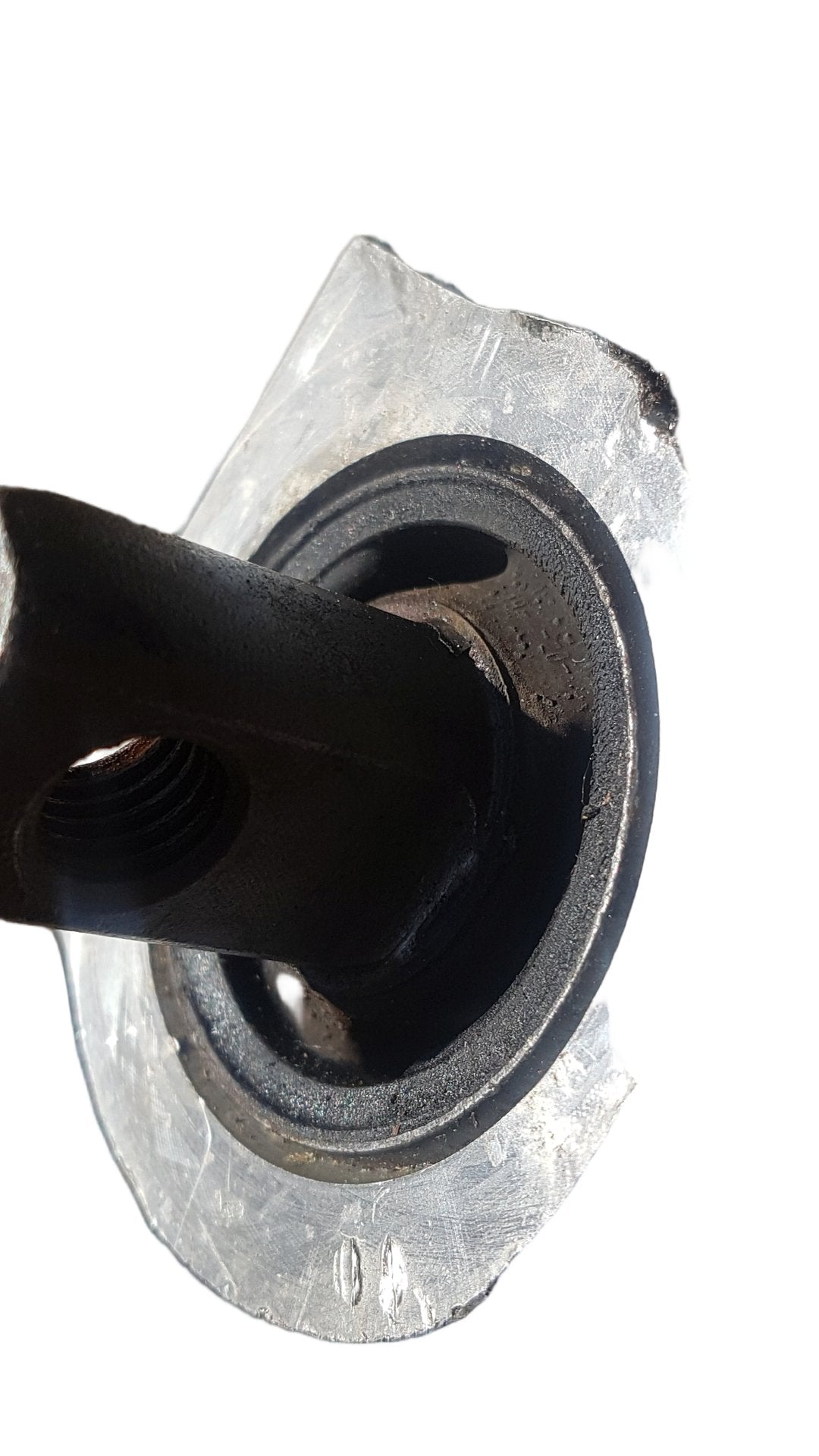 2000 - 2007 Volvo XC70  Estate Left Front Lower Control Arm