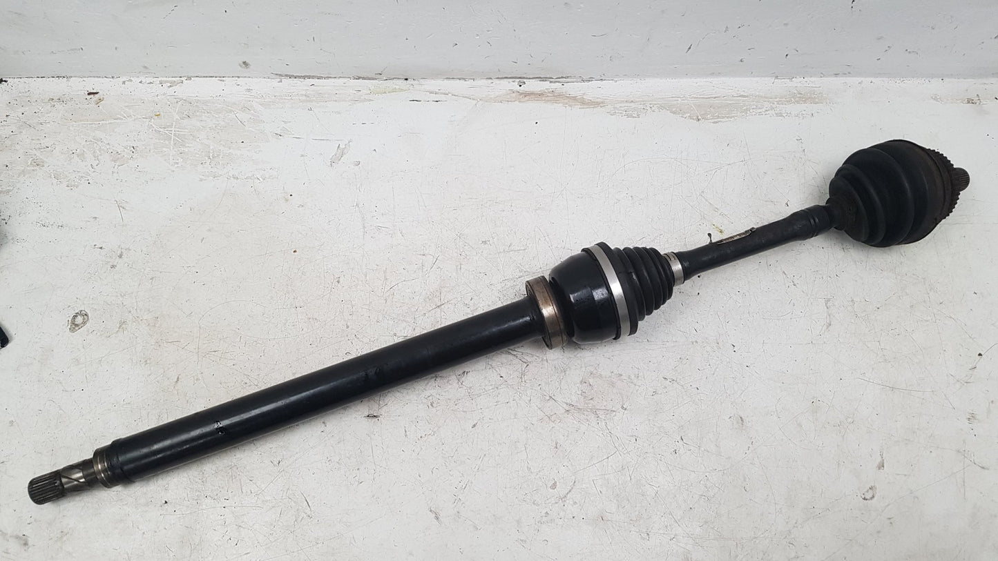 2005 Volvo V70  Estate DRIVESHAFT - DRIVER FRONT (MANUAL) 9181256
