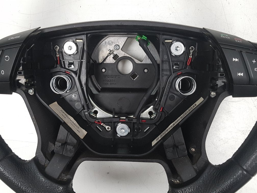 2003 - 2006 Volvo XC90  Estate Steering Wheel 8666891