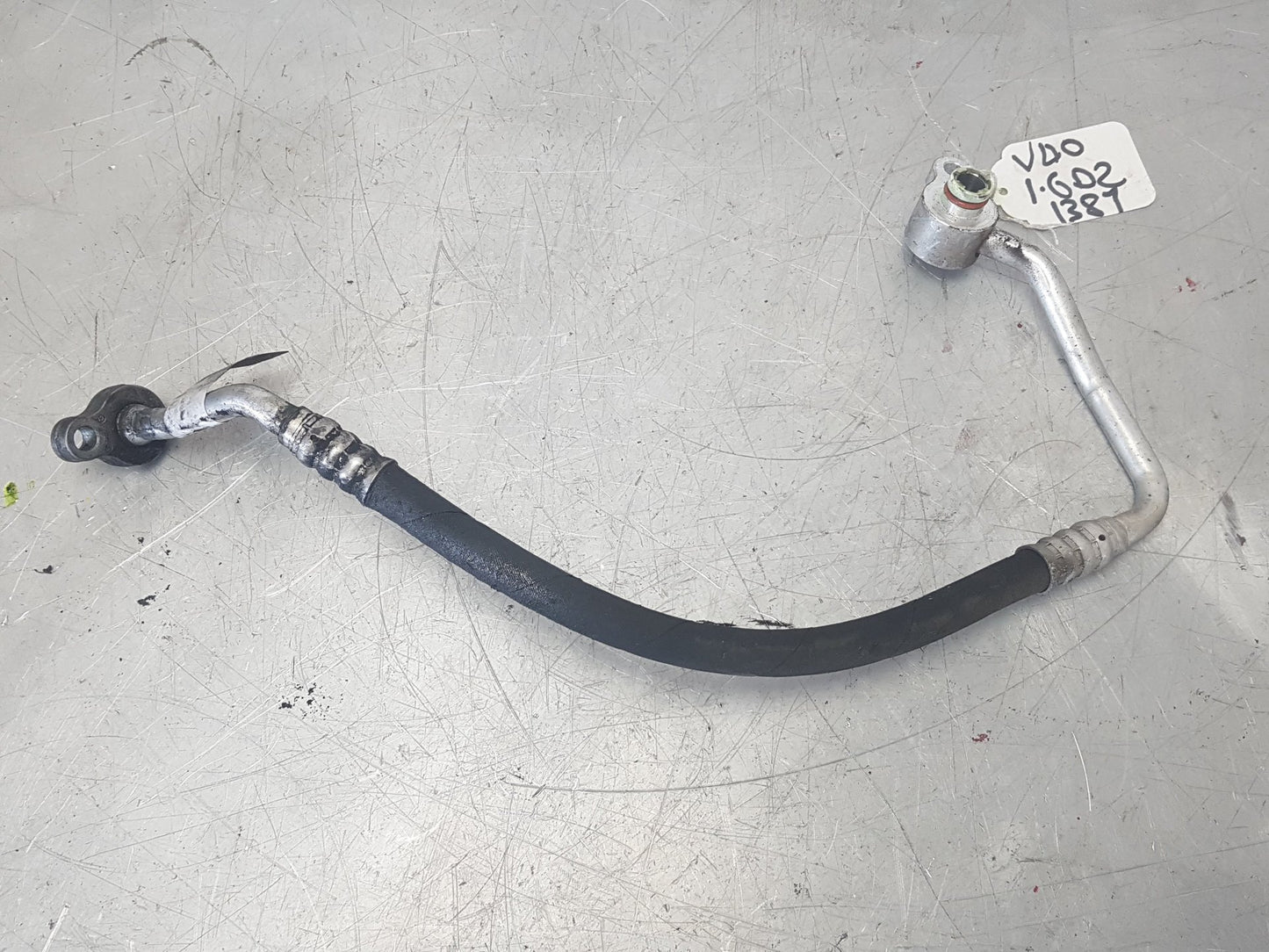 2012 - 2015 Volvo V40  Hatchback A/C Pipe  31390483