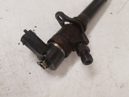 2001 - 2005 Volvo V70  Estate Fuel Injector 8658353