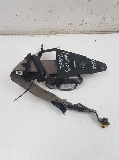 2002 - 2006 Volvo XC90  Estate Right Rear Seat belt 30675358