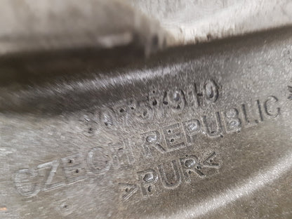 2012 - 2015 Volvo V40  Hatchback Engine Cover 30757910