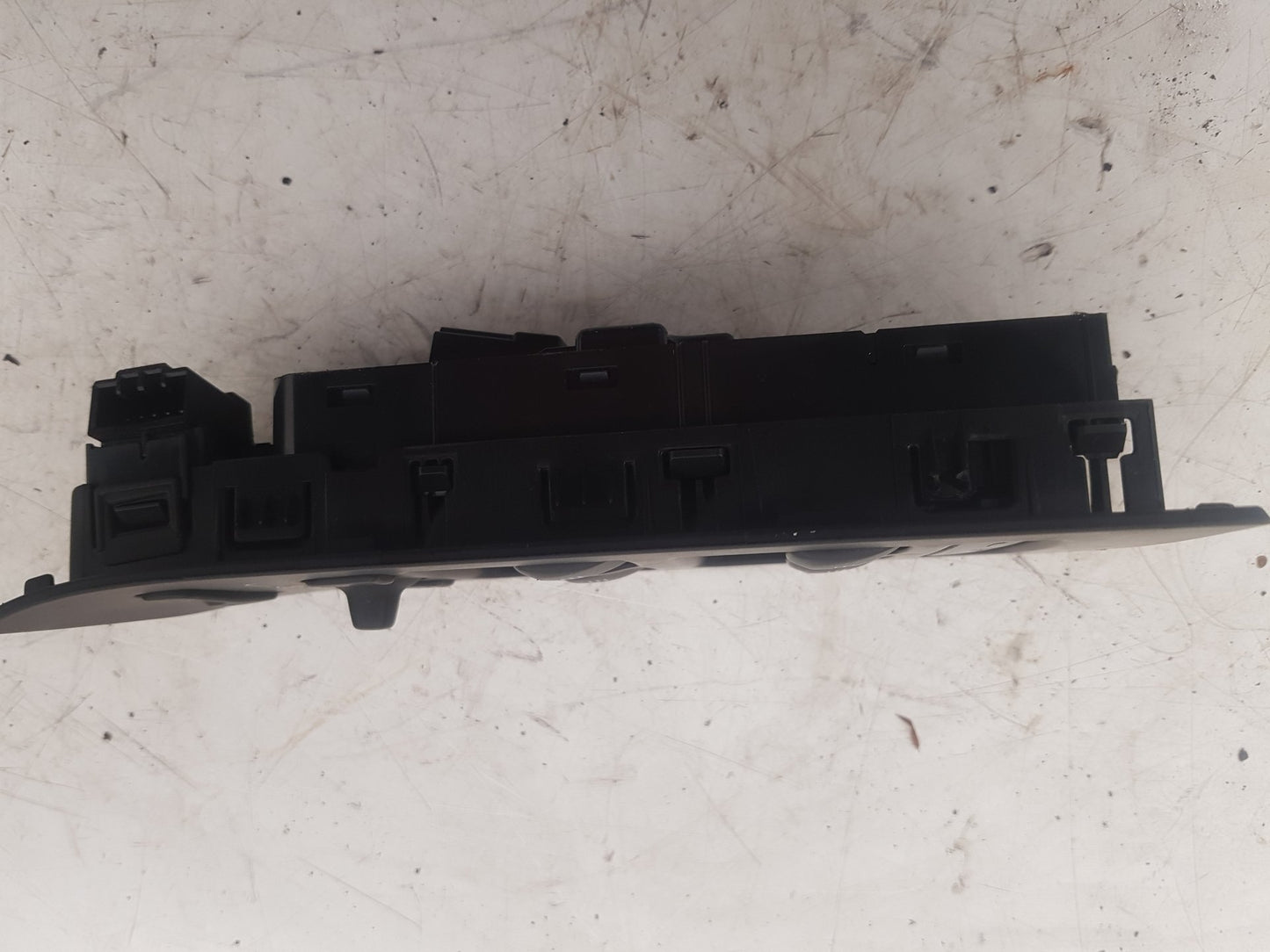 2012 - 2015 Volvo V40  Hatchback ELECTRIC WINDOW/MIRROR SWITCH BANK 31376495