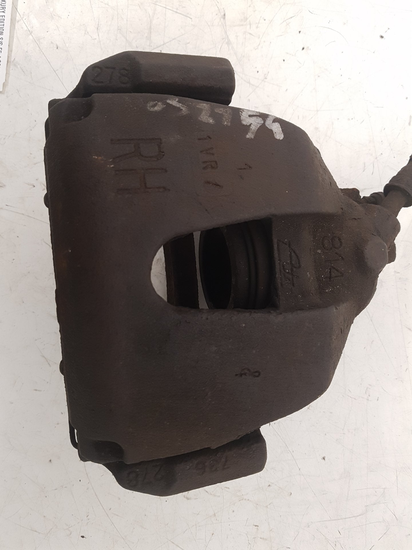 2010 - 2012 Volvo S40  Saloon Right Front Caliper