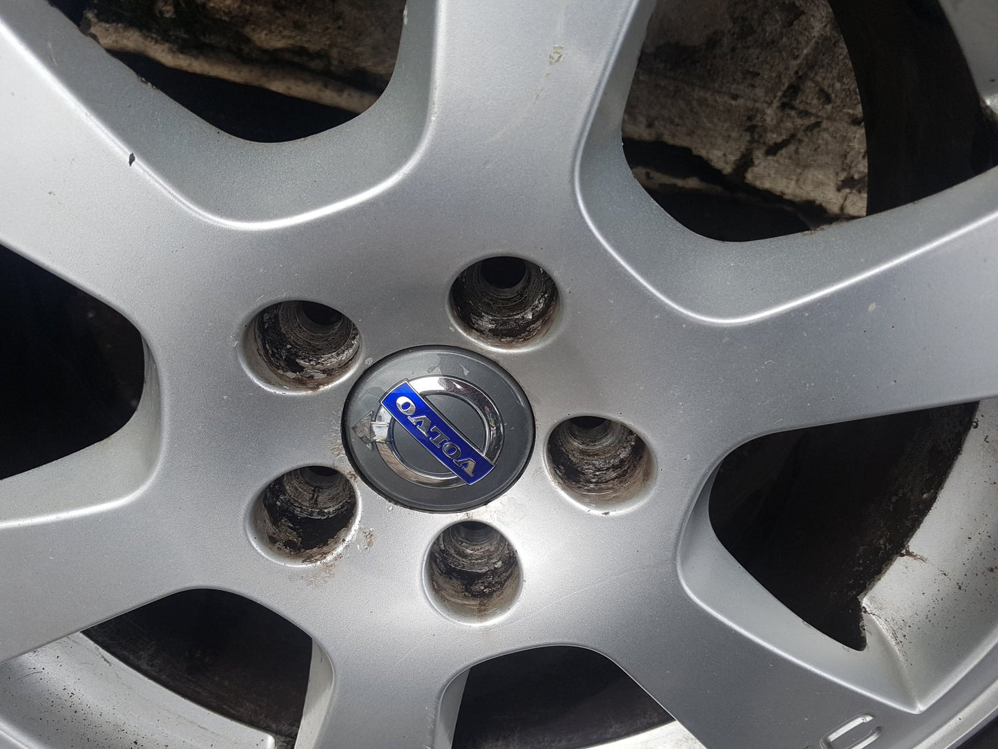 2008 - 2013 Volvo XC60 I 156 Estate Alloy Wheel SEGIN