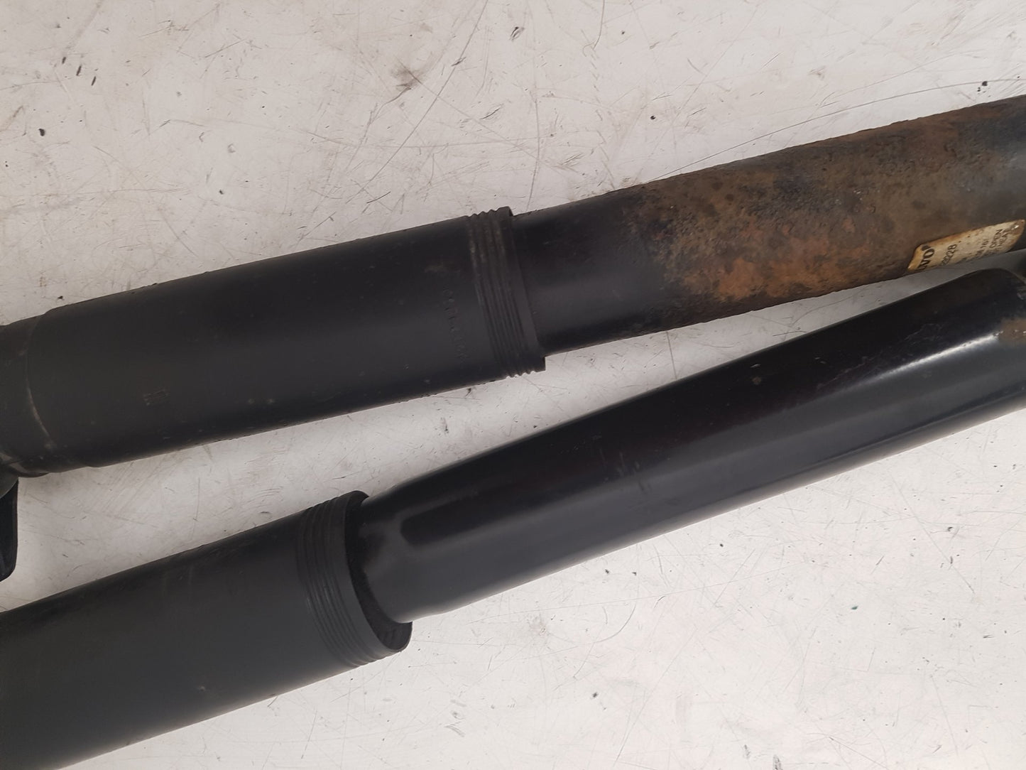2012 Volvo S60  Saloon REAR SHOCK ABSORBER (PAIR) 31323226