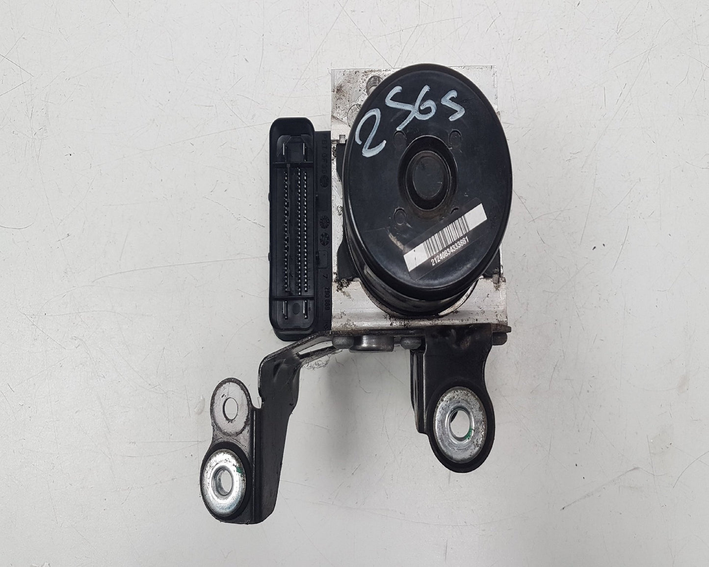 2007 - 2016 Volvo V70   ABS Pump/Modulator 30681619
