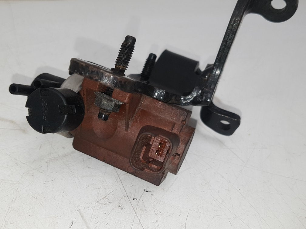 2001 - 2004 Volvo S40  Saloon TURBO BOOST CONTROLLER PA66GF35