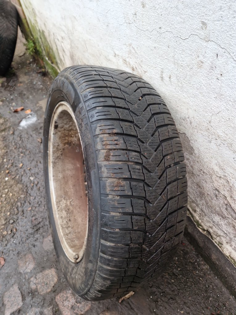 2005 - 2012 Volvo S40  Saloon Alloy Wheel 30671413  16 CERYX