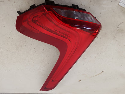 2012 - 2015 Volvo V40  Hatchback Right Taillight 31395845